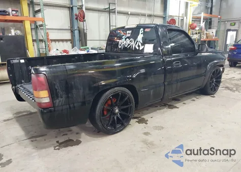 2007 Chevrolet Silverado 1500 Classic Work Truck z USA, uszkodzony, nr VIN 3GCEC14X07G238107